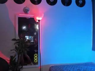 toonny_lee on Flirt4Free 