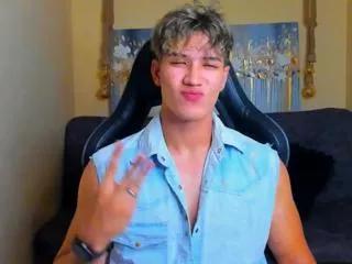 tyler_sauvage on Flirt4Free 