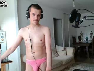 william_gramain on Flirt4Free 