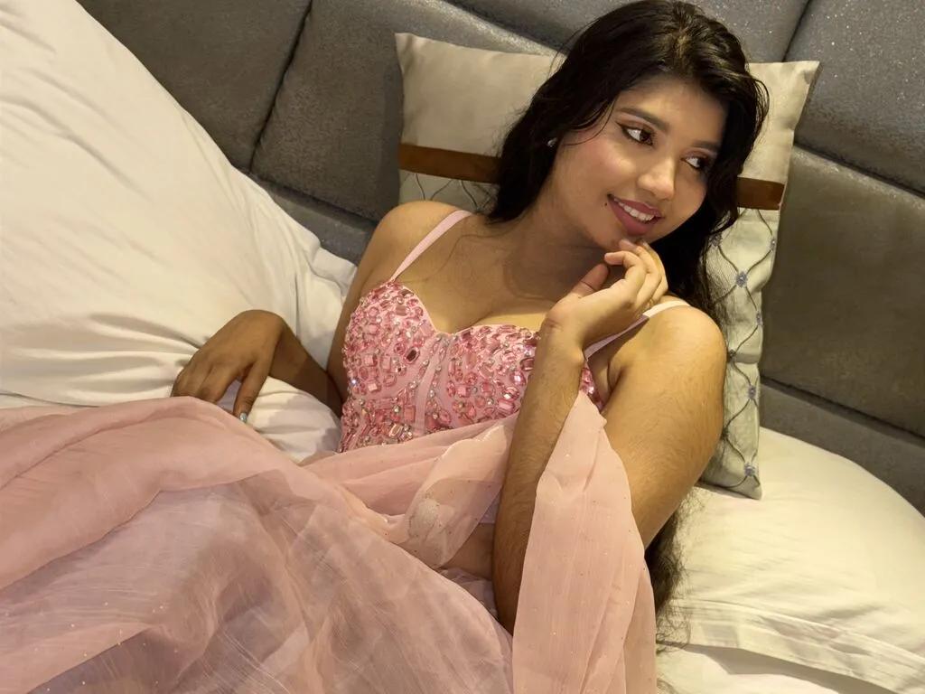 Discover 20 years old AlexGinger from LiveJasmin AlexGinger from LiveJasmin