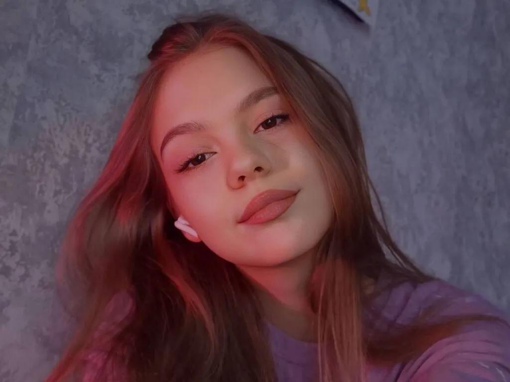 Masturbate to ArleanWerling, she wants to masturbate for you ArleanWerling from LiveJasmin