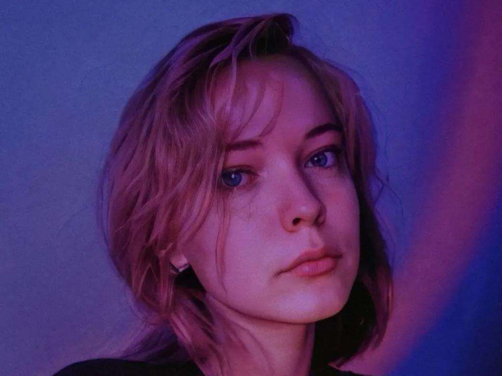 Watch LiveJasmin's CharlieFenniman CharlieFenniman from LiveJasmin