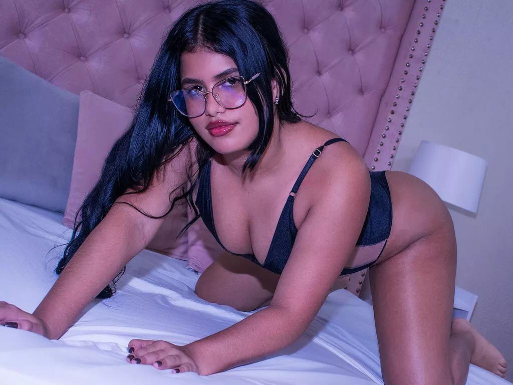 ChloeShiine on LiveJasmin 