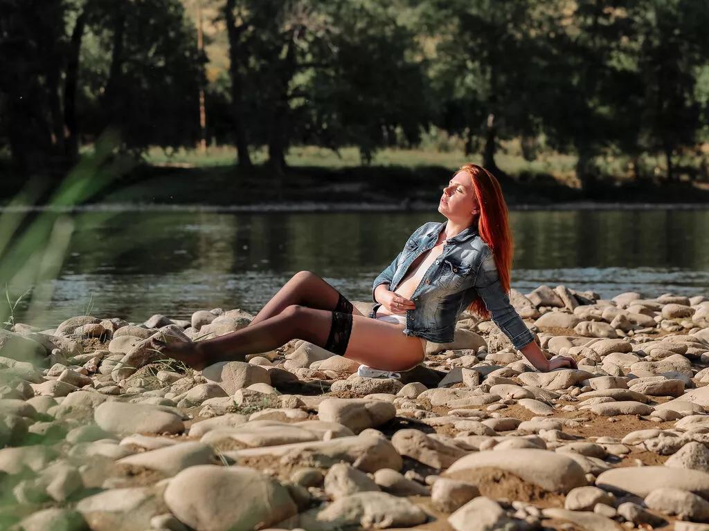 ElaizaFlanagan on LiveJasmin 