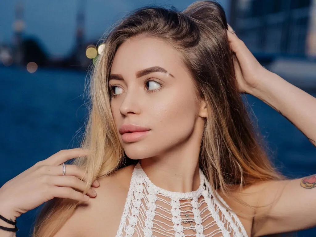 Explore 24 years old EmilyBeverly from LiveJasmin EmilyBeverly from LiveJasmin