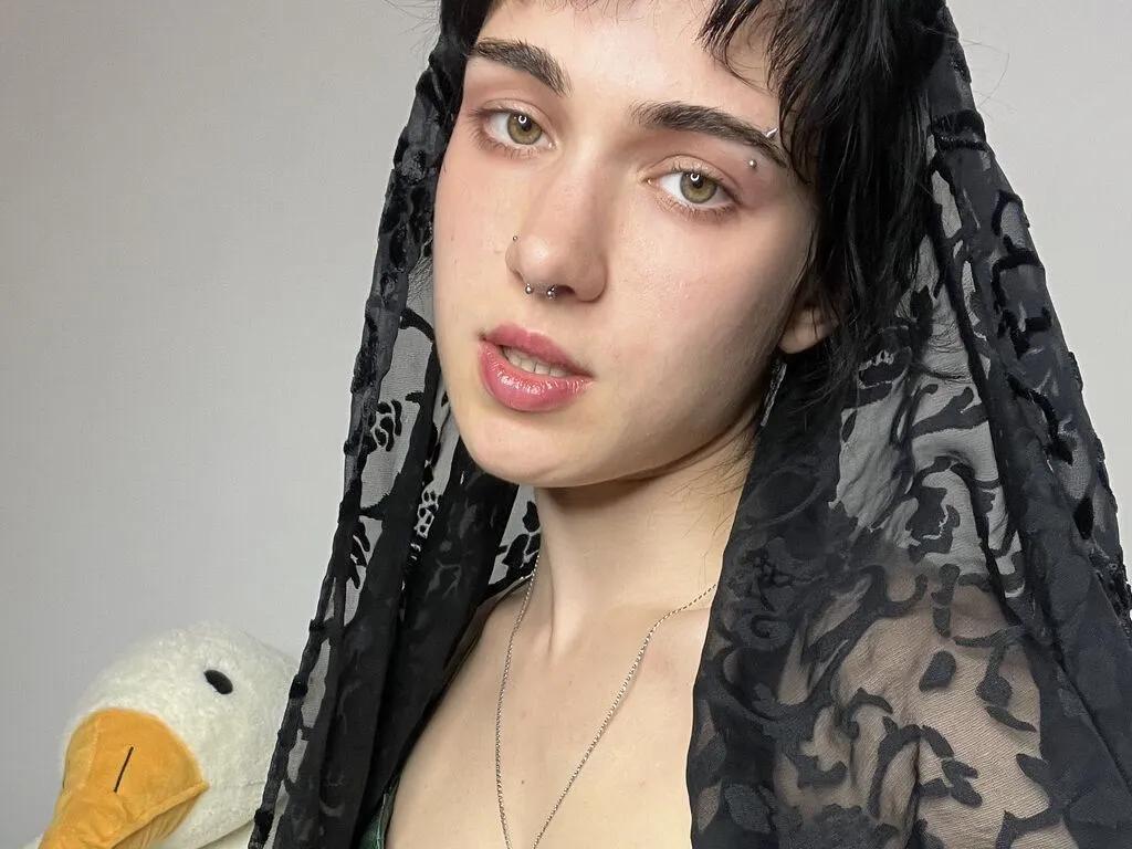 Watch EvaKrum, she wants to masturbate for you EvaKrum from LiveJasmin