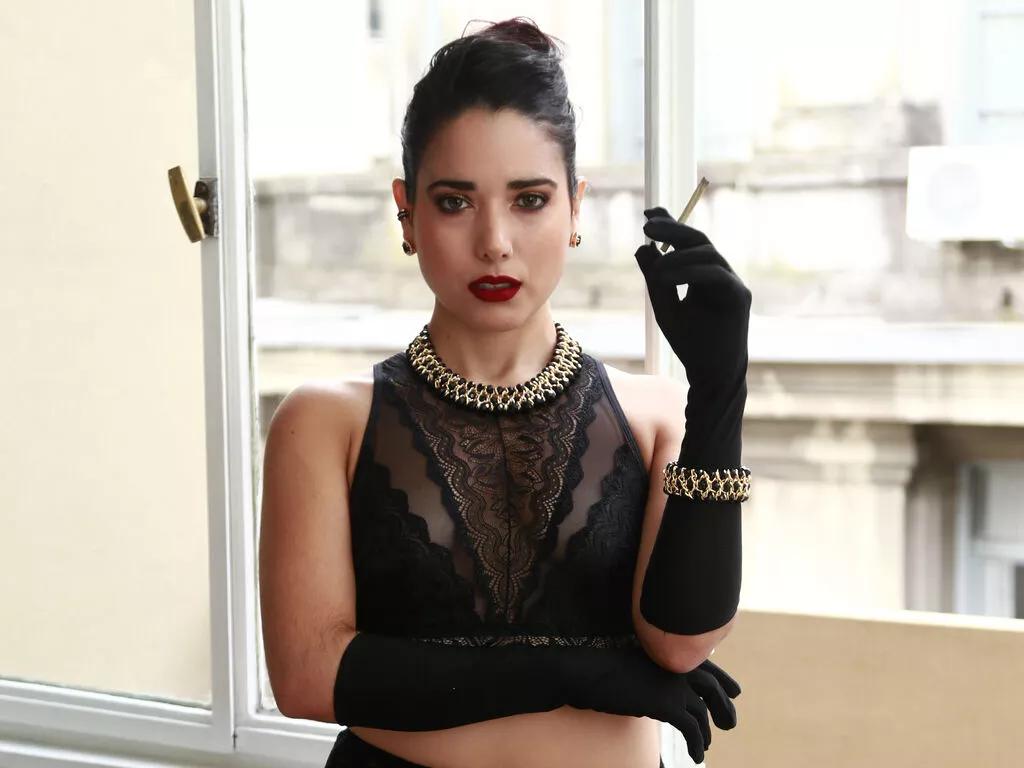 JulietteBloom on LiveJasmin