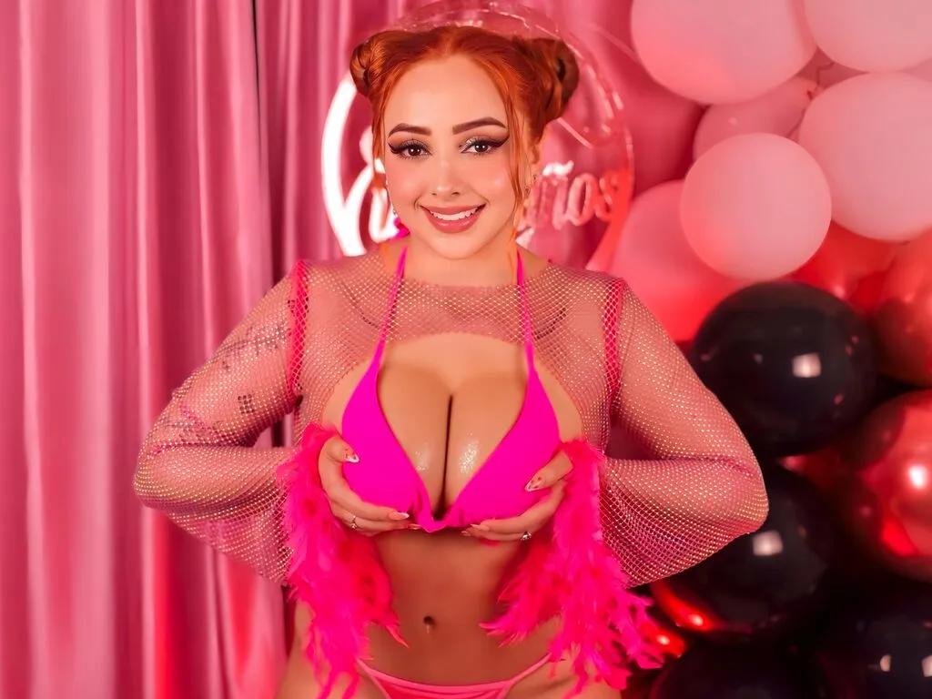 KylieCharm on LiveJasmin