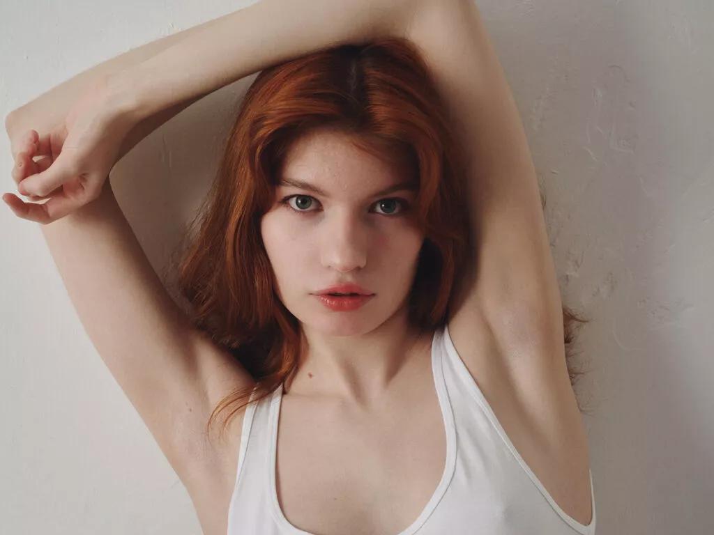 LolyMenson on LiveJasmin 