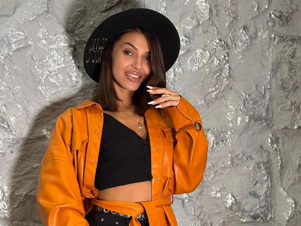 Cute MeganSkie wants you to fuck her body now MeganSkie from LiveJasmin