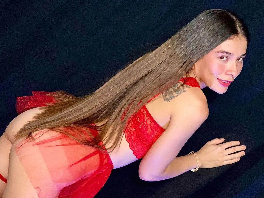 Masturbate to sweet camslut ScarletteJhonsom ScarletteJhonsom from LiveJasmin