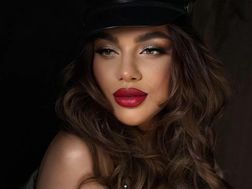 Sexy TaisaHepburn from LiveJasmin TaisaHepburn from LiveJasmin