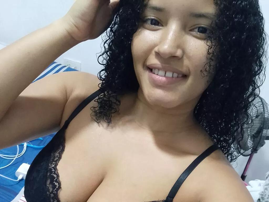 VioletLaura on LiveJasmin 