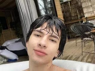 angelo_duarte on Streamate 