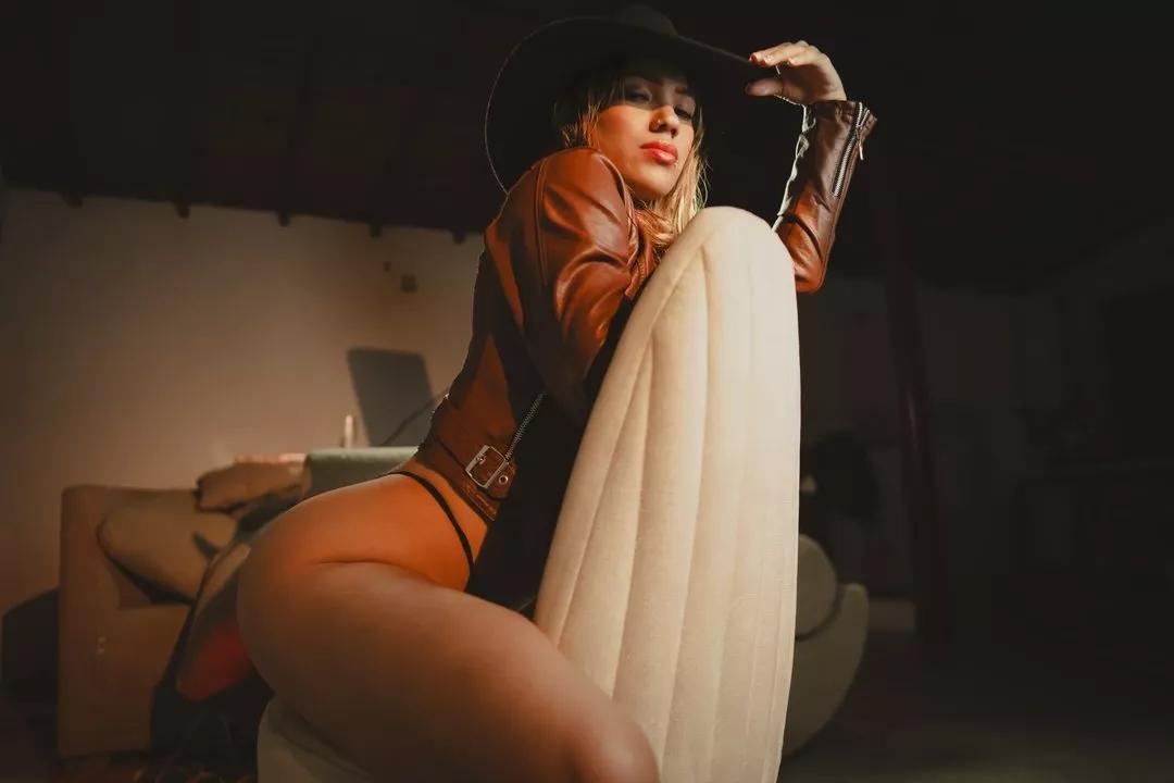 carlamarrinson on Streamate 