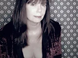 CrystalTreasures on Streamate 