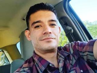 Kinkintheboxx on Streamate 