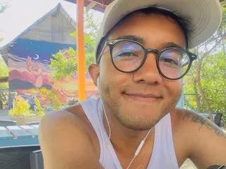samuel_thomson on Streamate 