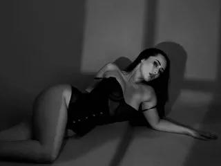 ZaraHartUK on Streamate 