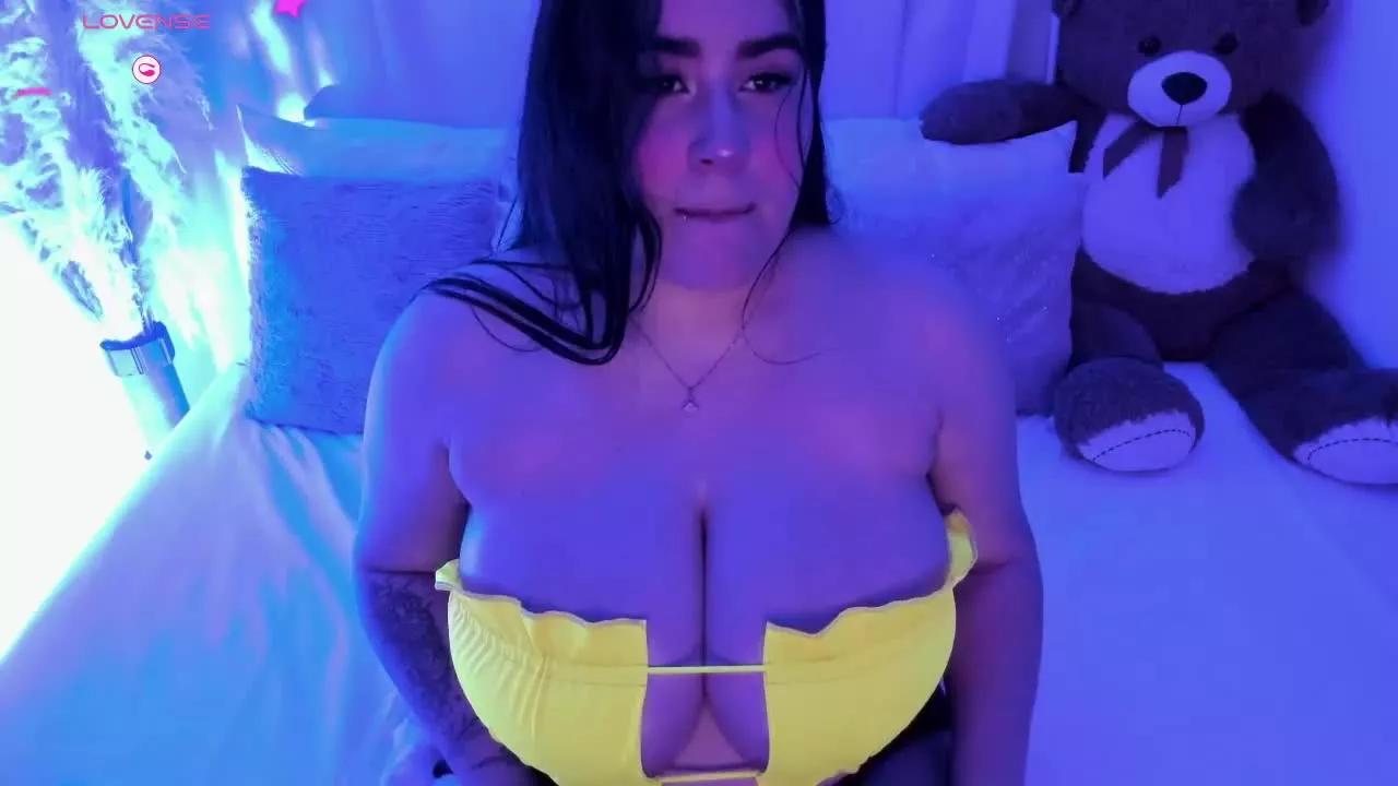 AbbyHertsson on Streamray 