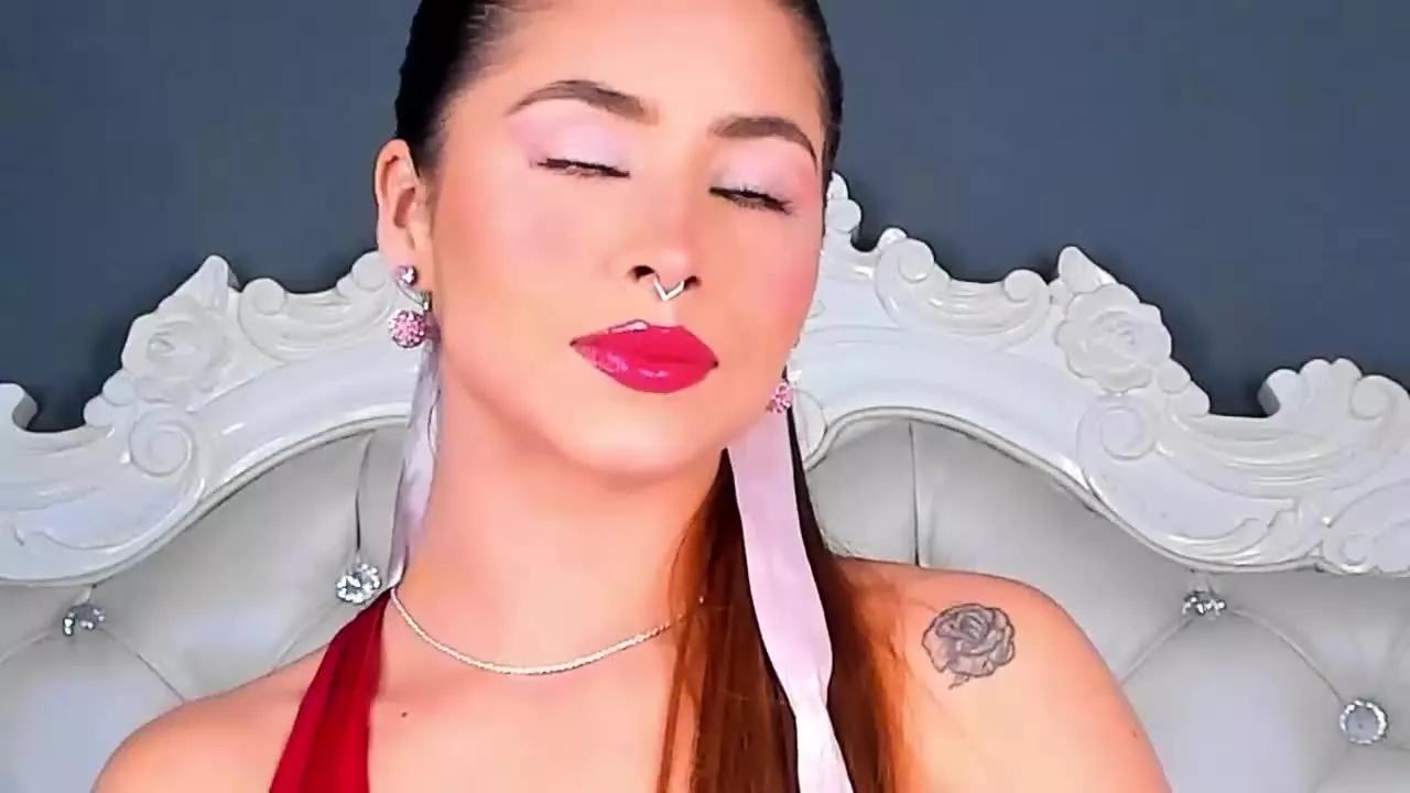 AmberBrooks on Streamray 