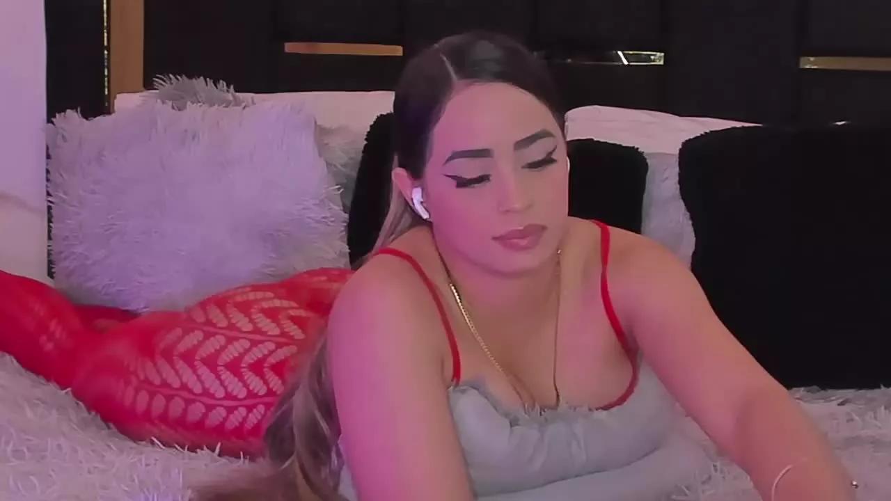 AntonellaMorel on Streamray 