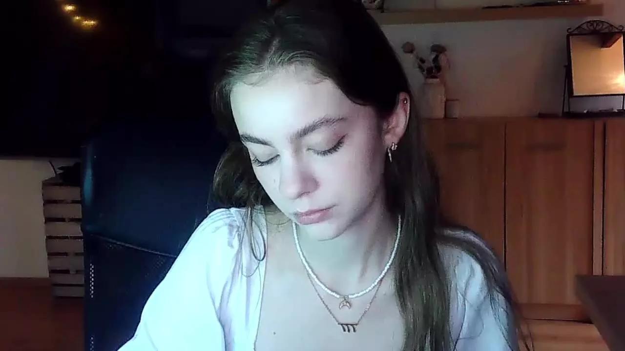 AriaFlirt on Streamray 