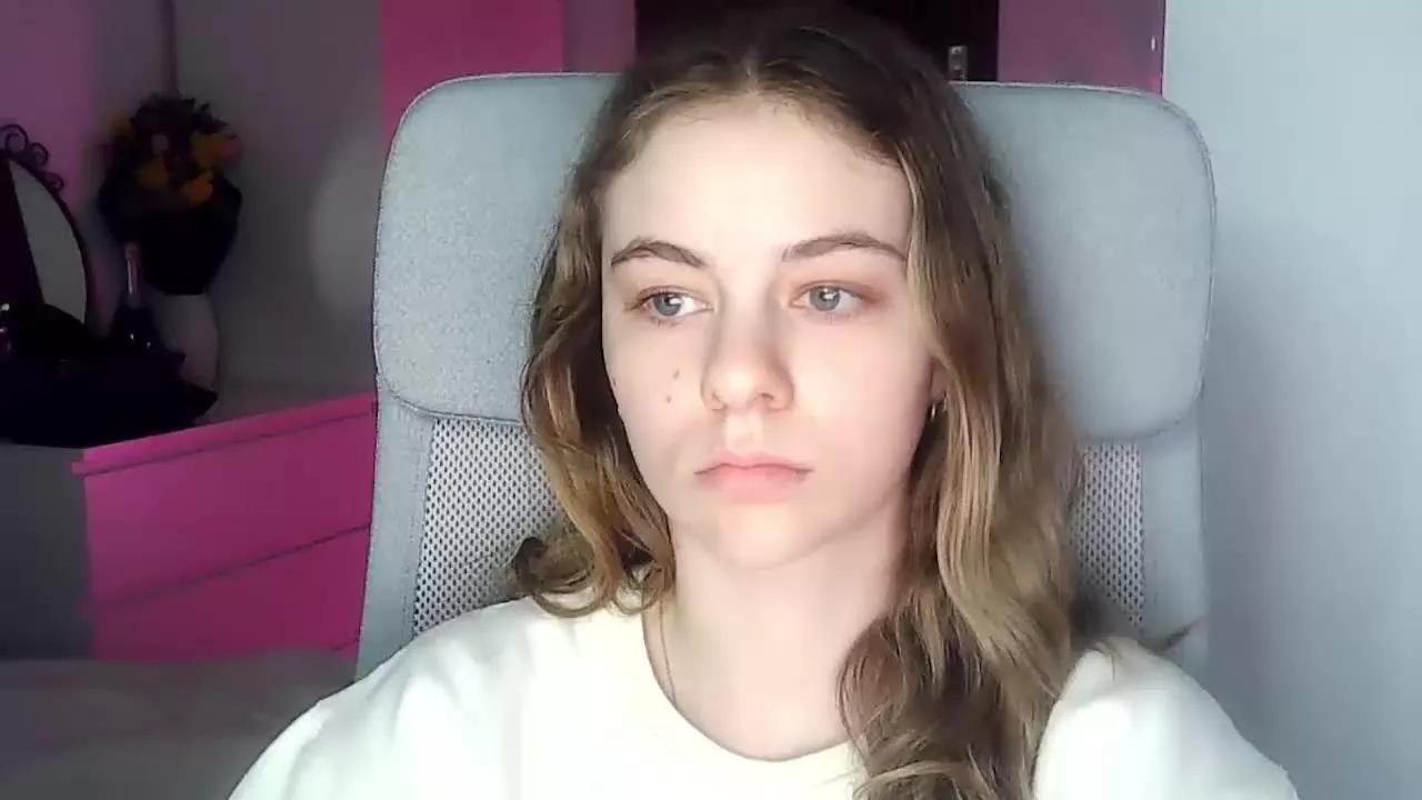 AriaFlirt on Streamray 