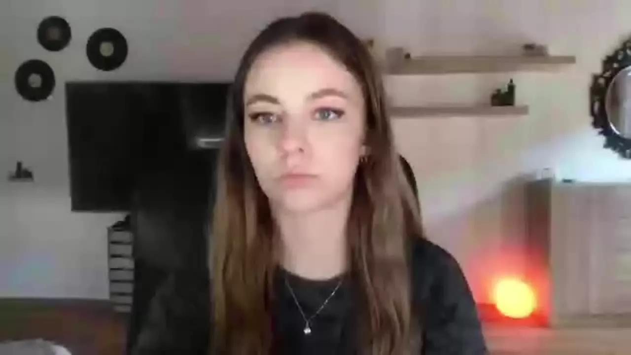 AriaFlirt on Streamray 