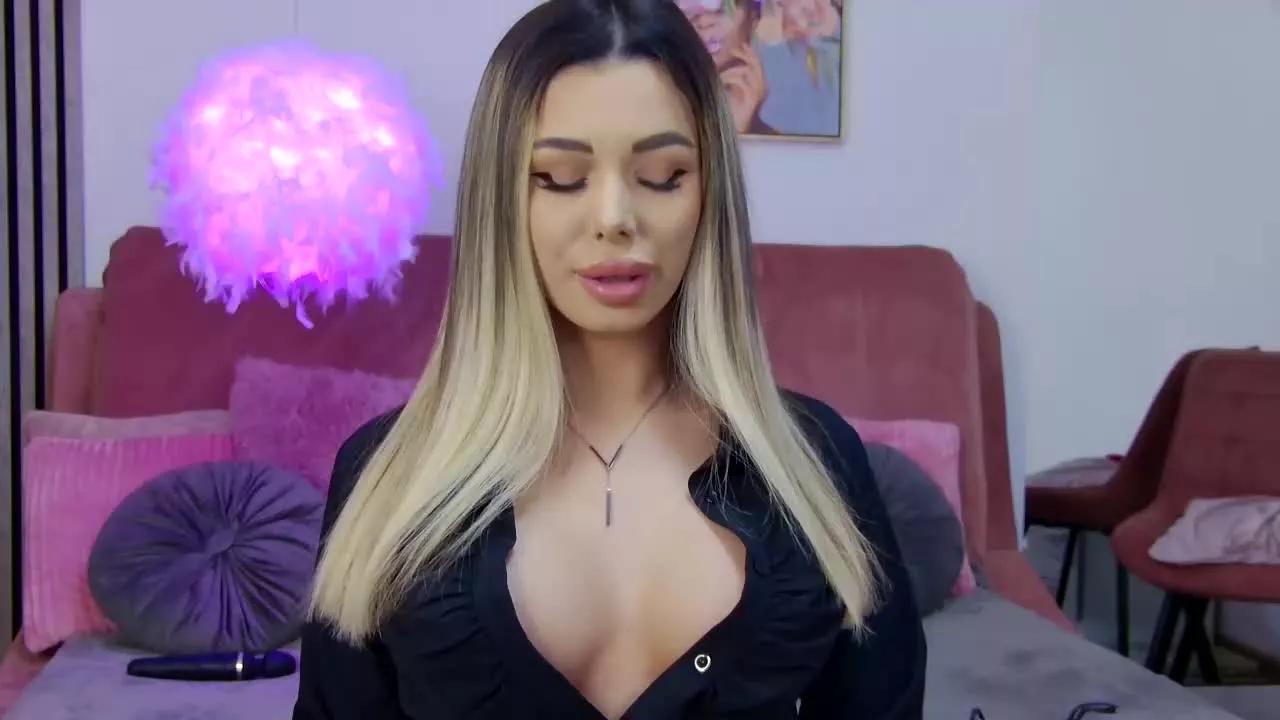 AriannaVoss on Streamray 