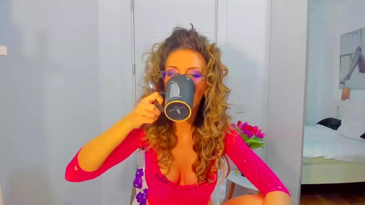 AvaMonroe77 on Streamray 
