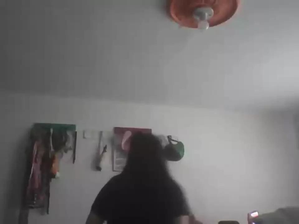 B_GIRL on Streamray 