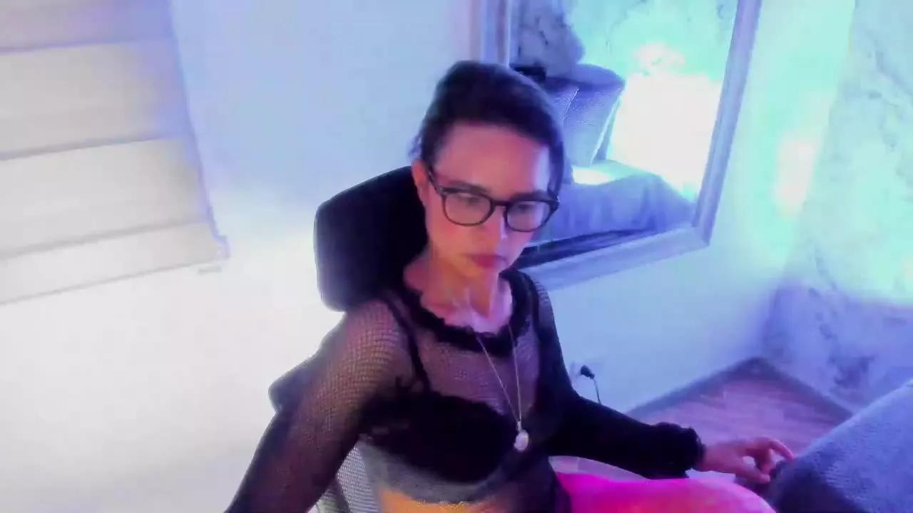 BrianaGarner on Streamray 