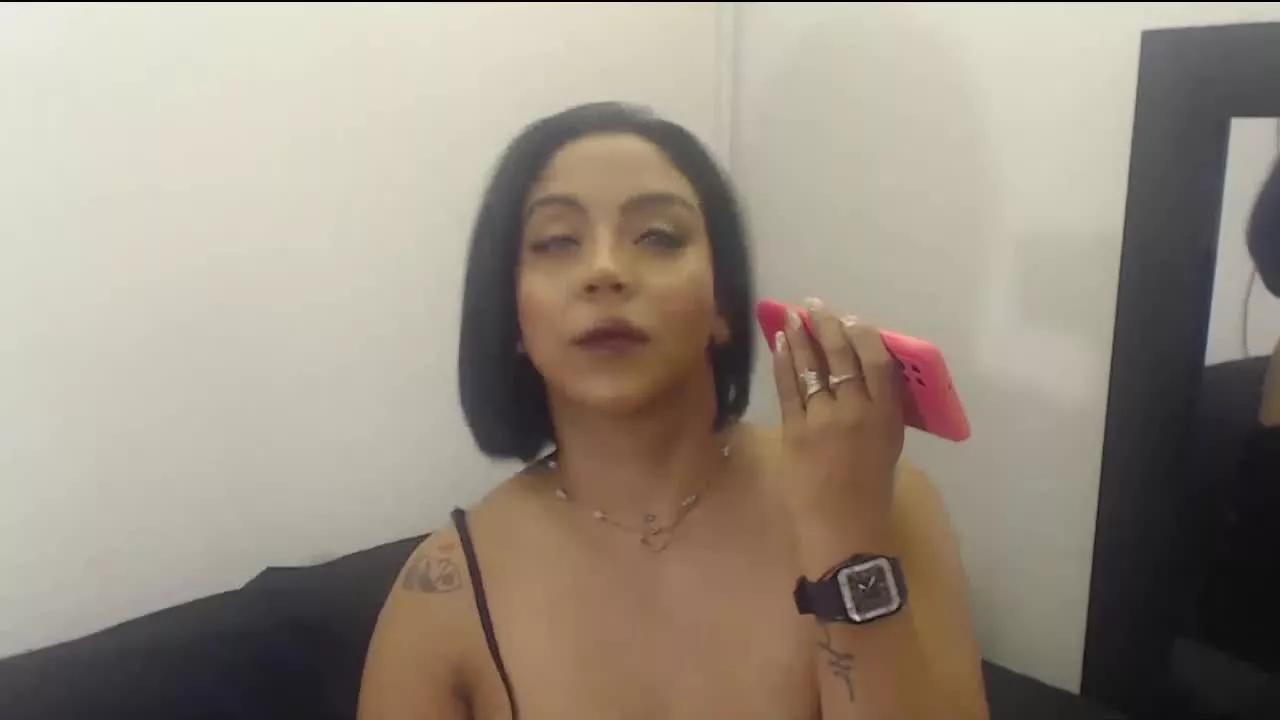 dalma_hayek on Streamray 