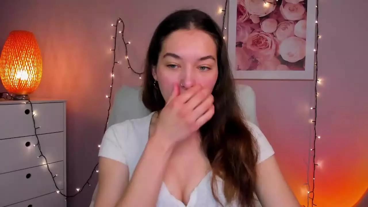 dream_MEGAN on Streamray 