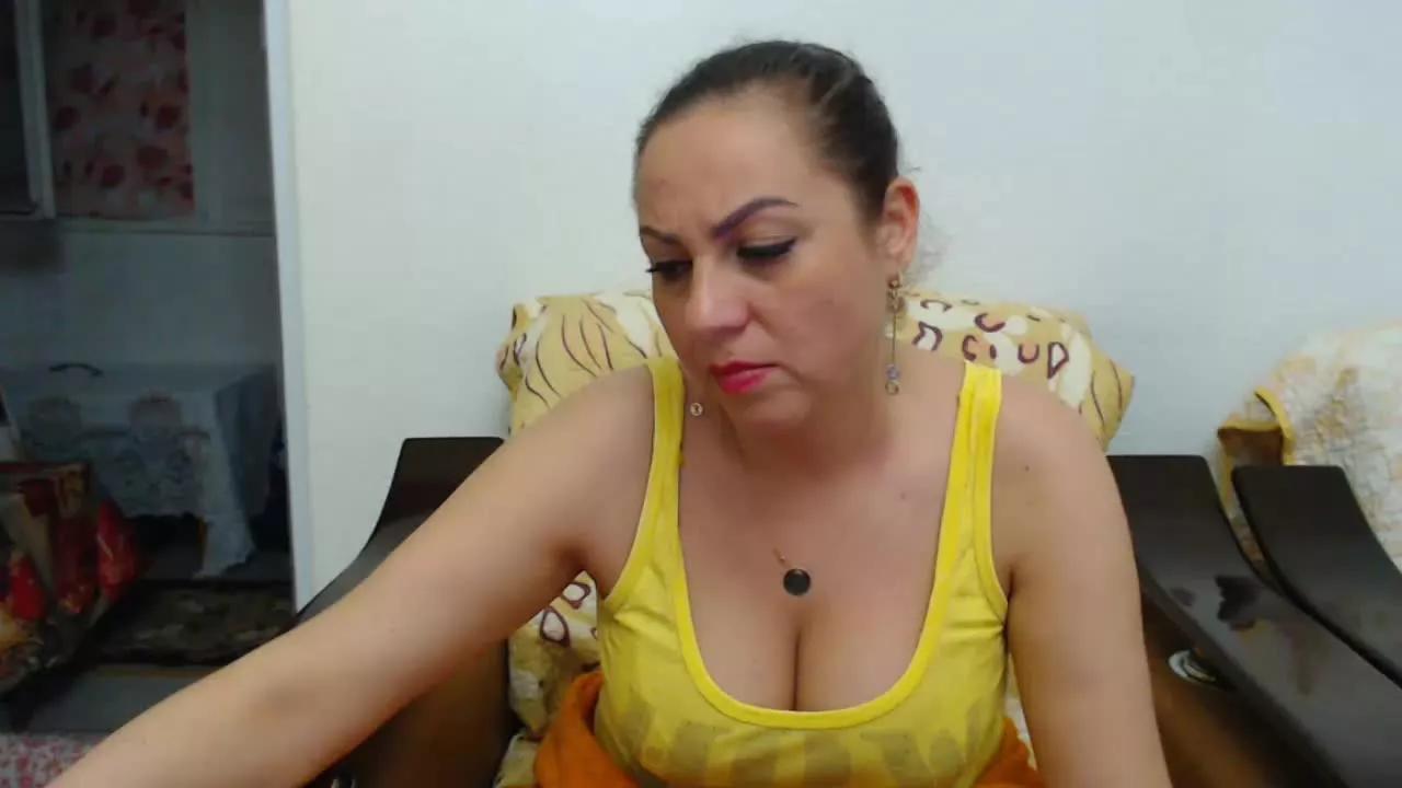 ellasolemn on Streamray 
