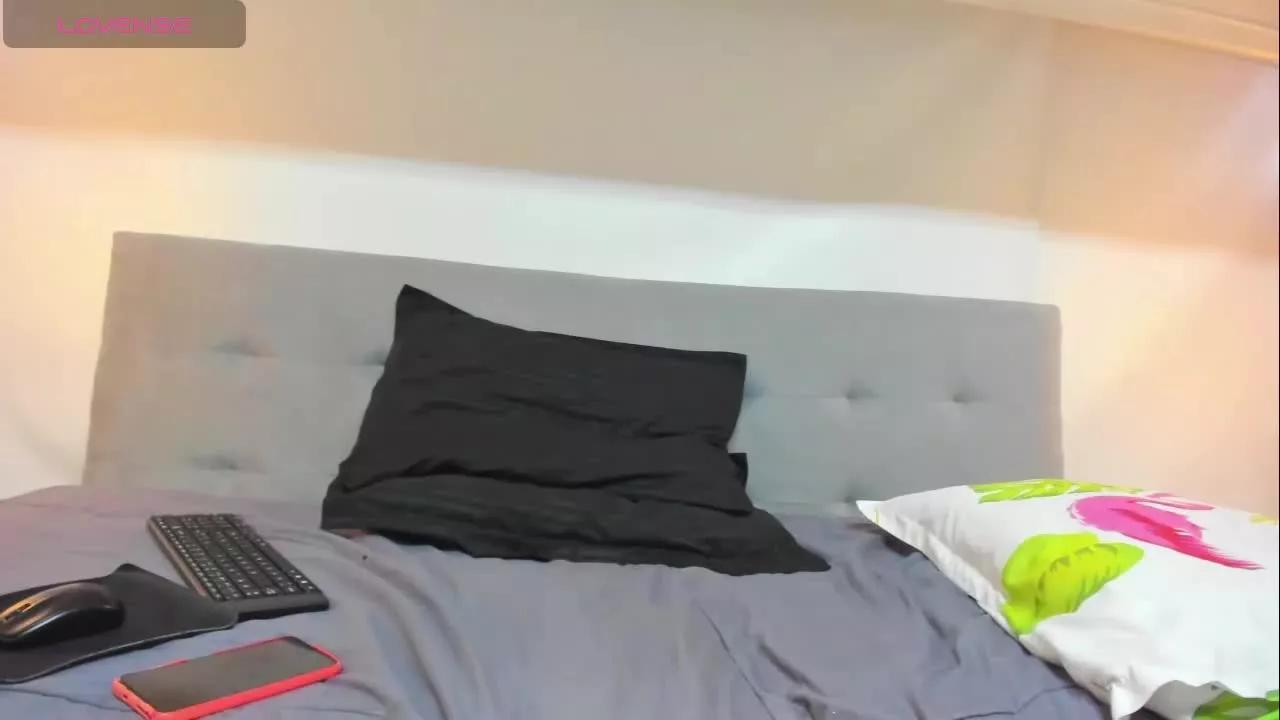 EmaWalker on Streamray 