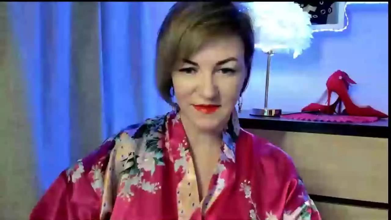 feliziaGLAM on Streamray 