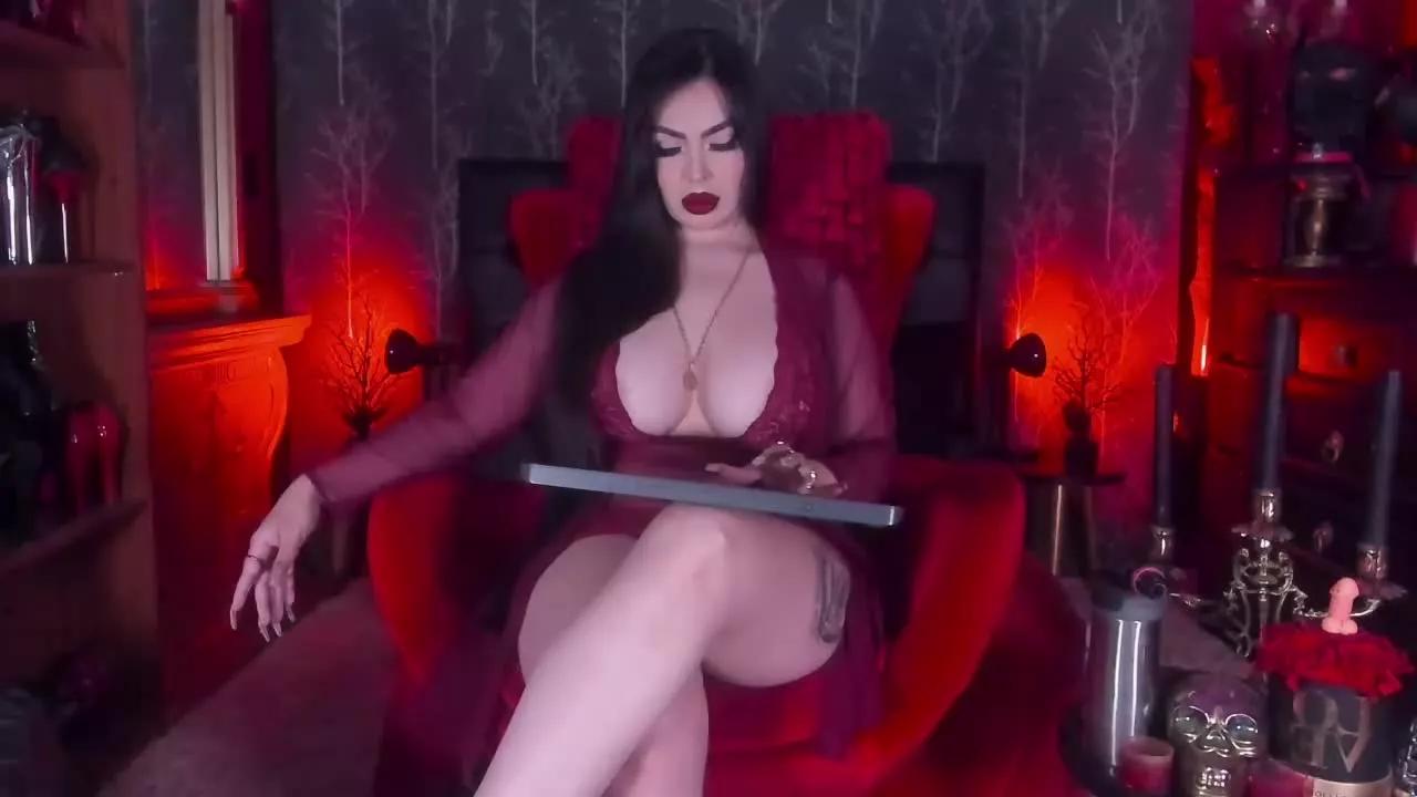 gabrielaaroms on Streamray 