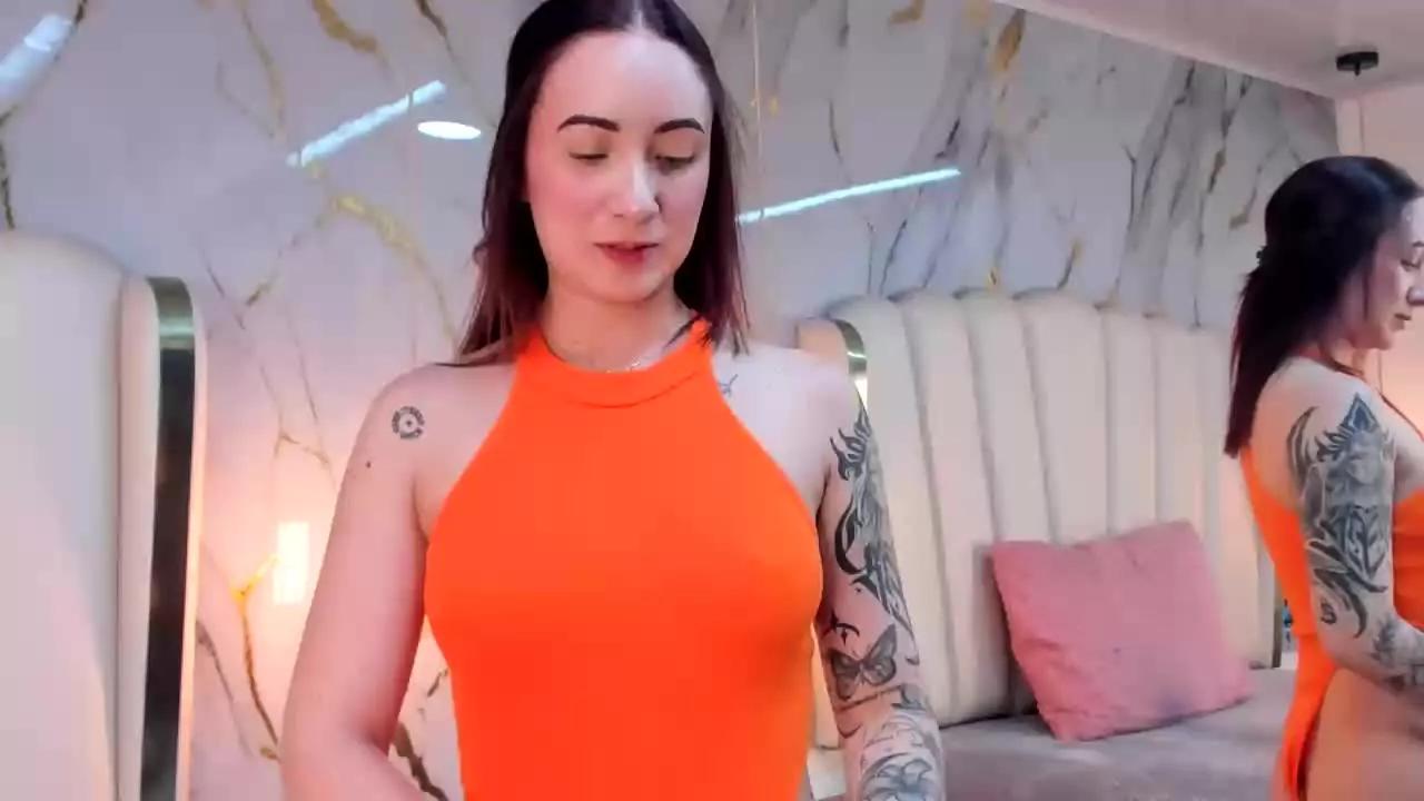 Hannah_Lane on Streamray 