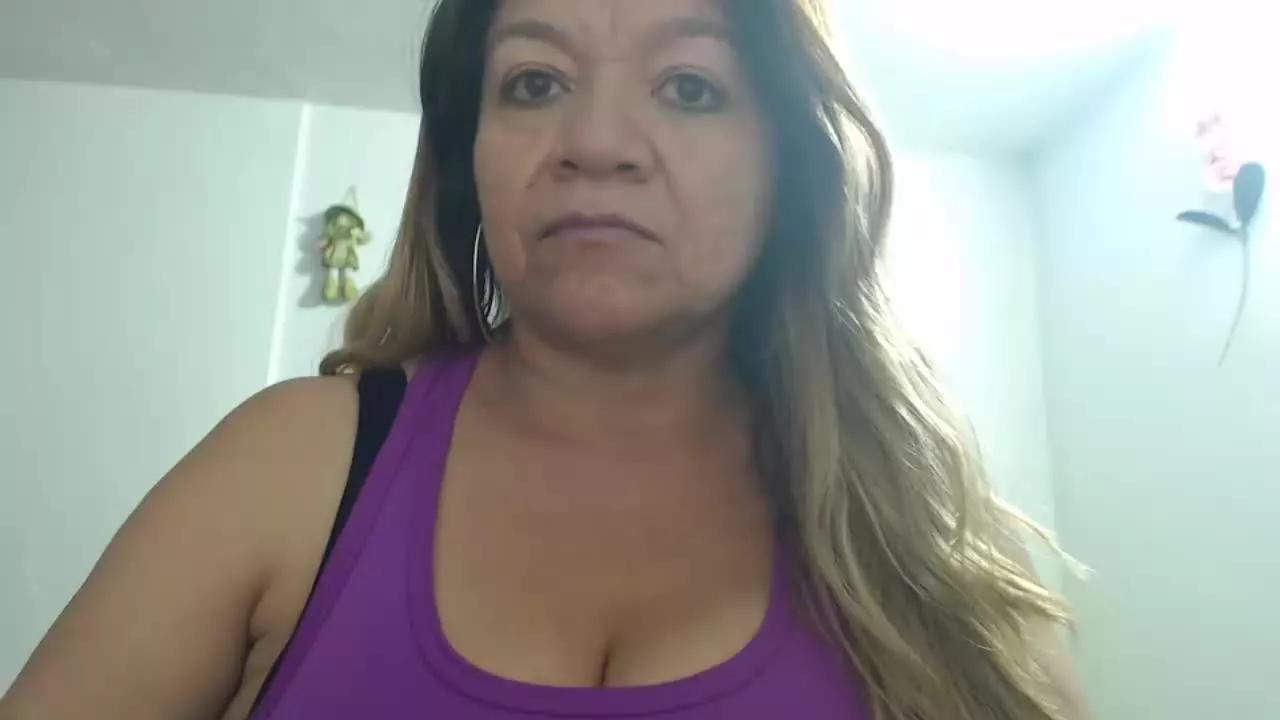 LattinJuanita on Streamray 