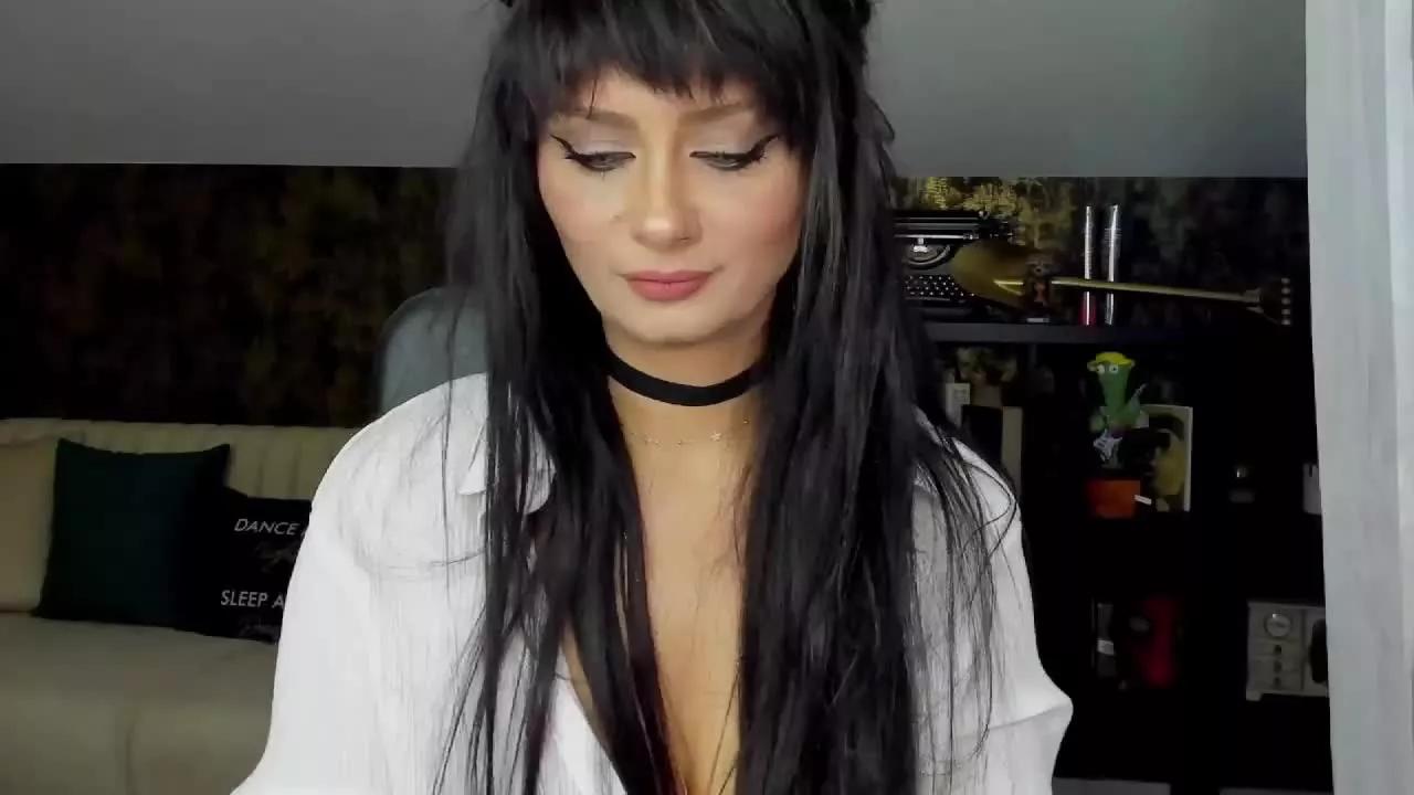 Lyria_Ruh on Streamray 