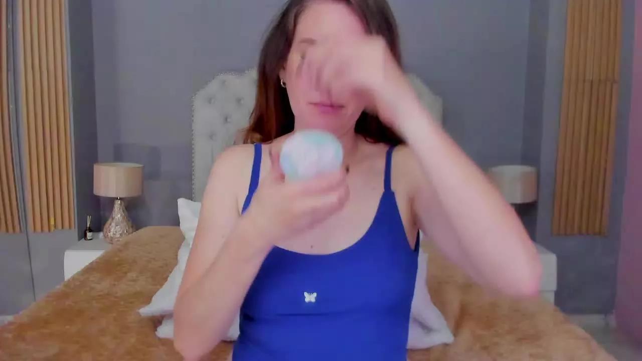 MiaRogers on Streamray 