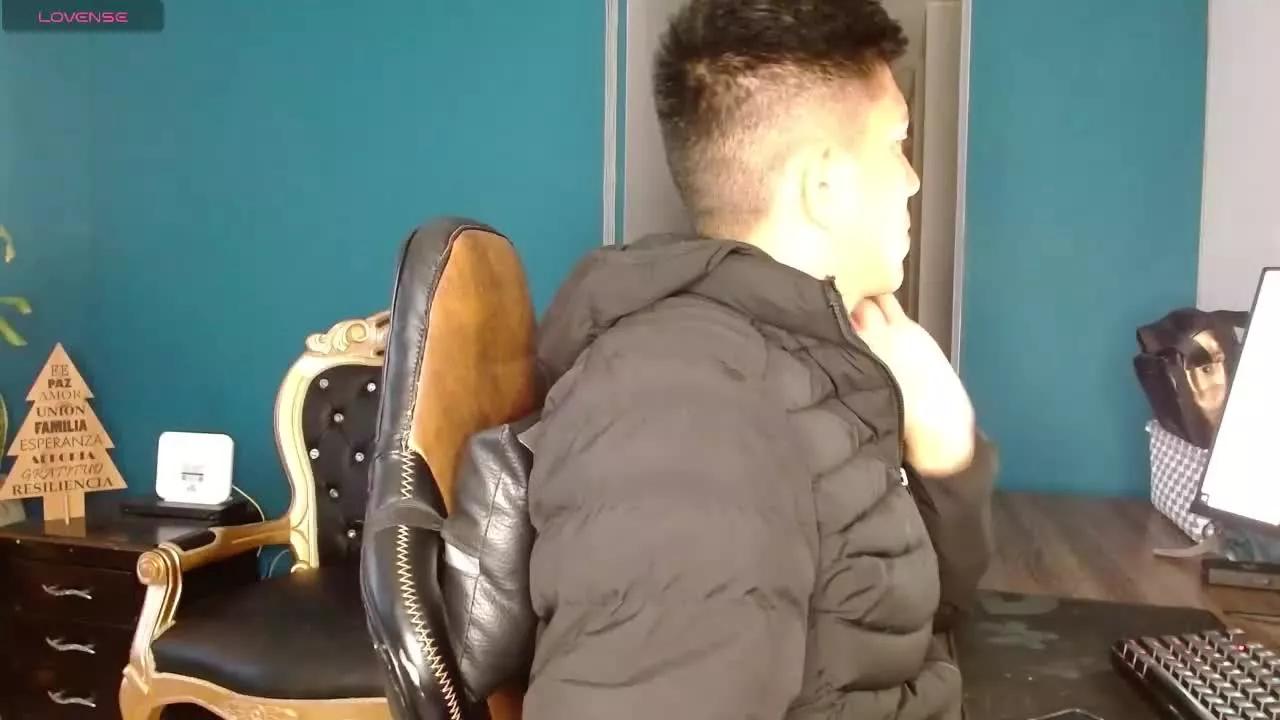 Noahbig1 on Streamray 