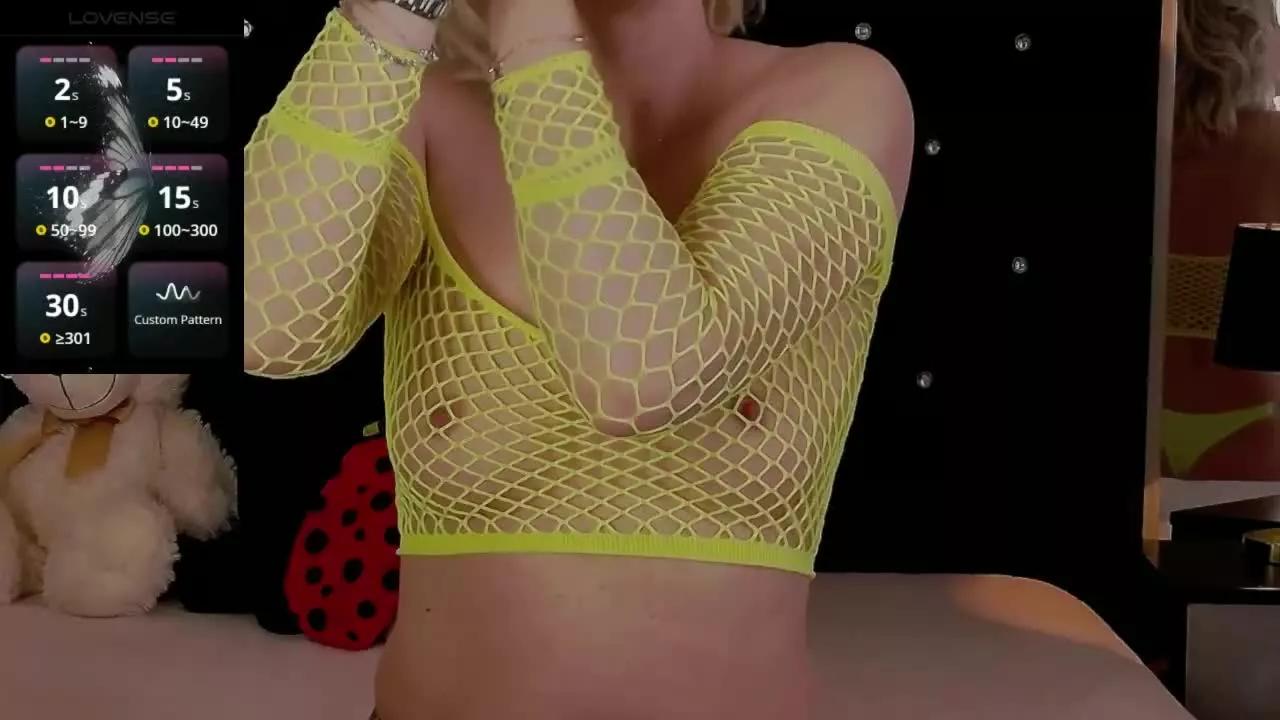 OliviaShaw on Streamray 