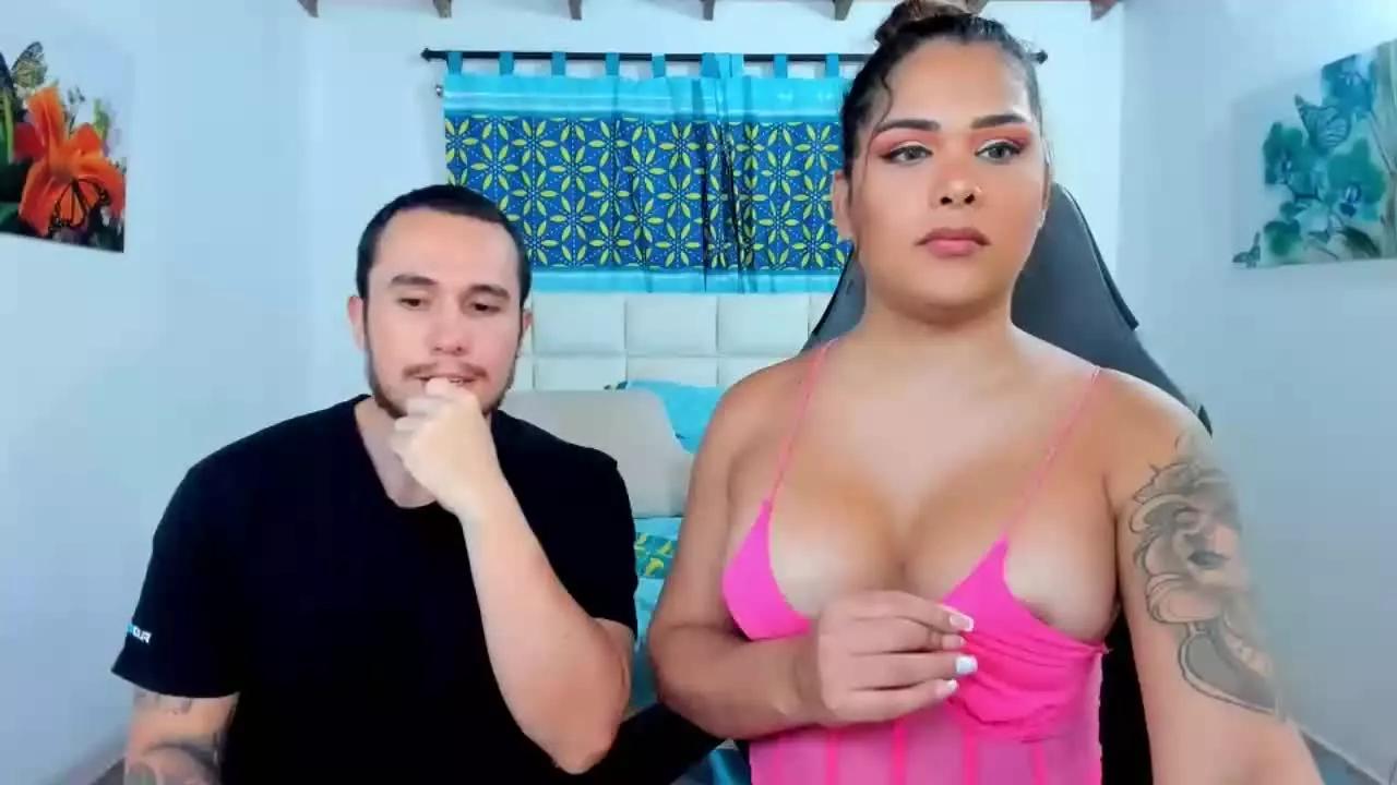 Shadia_orozco on Streamray 