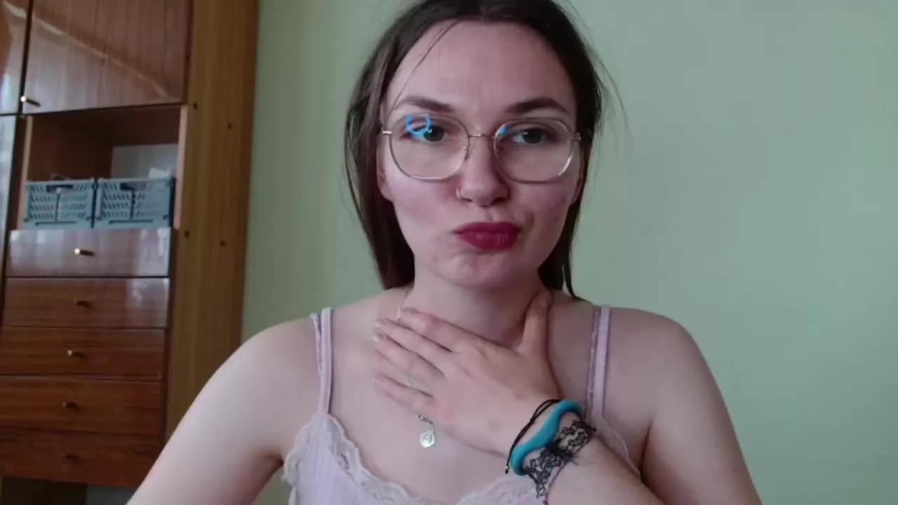 tastyELLYY on Streamray 