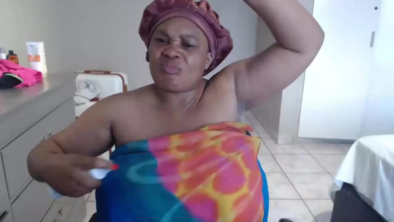 ufucklsuckyou on Streamray 