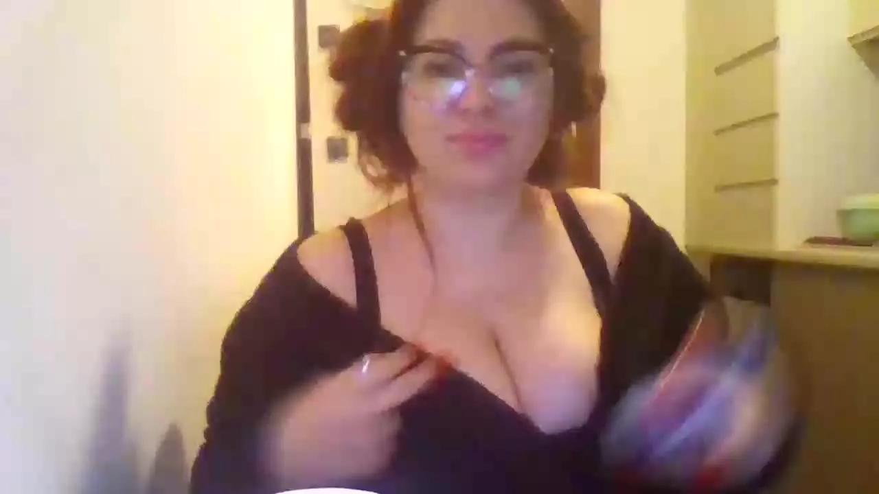 VelvetPurple on Streamray 