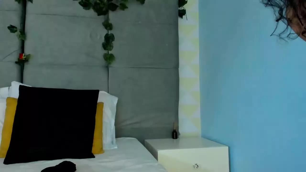 VictoriaWillsss on Streamray 